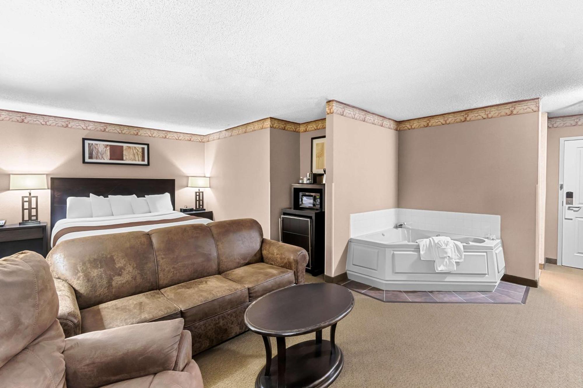 Heartland Inn & Suites, Surestay Collection By Best Western Park Rapids Kültér fotó
