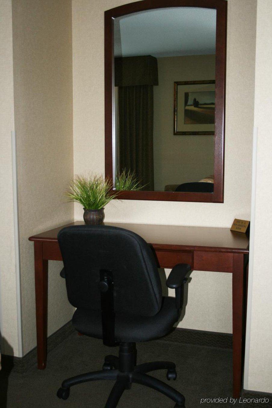 Heartland Inn & Suites, Surestay Collection By Best Western Park Rapids Kültér fotó