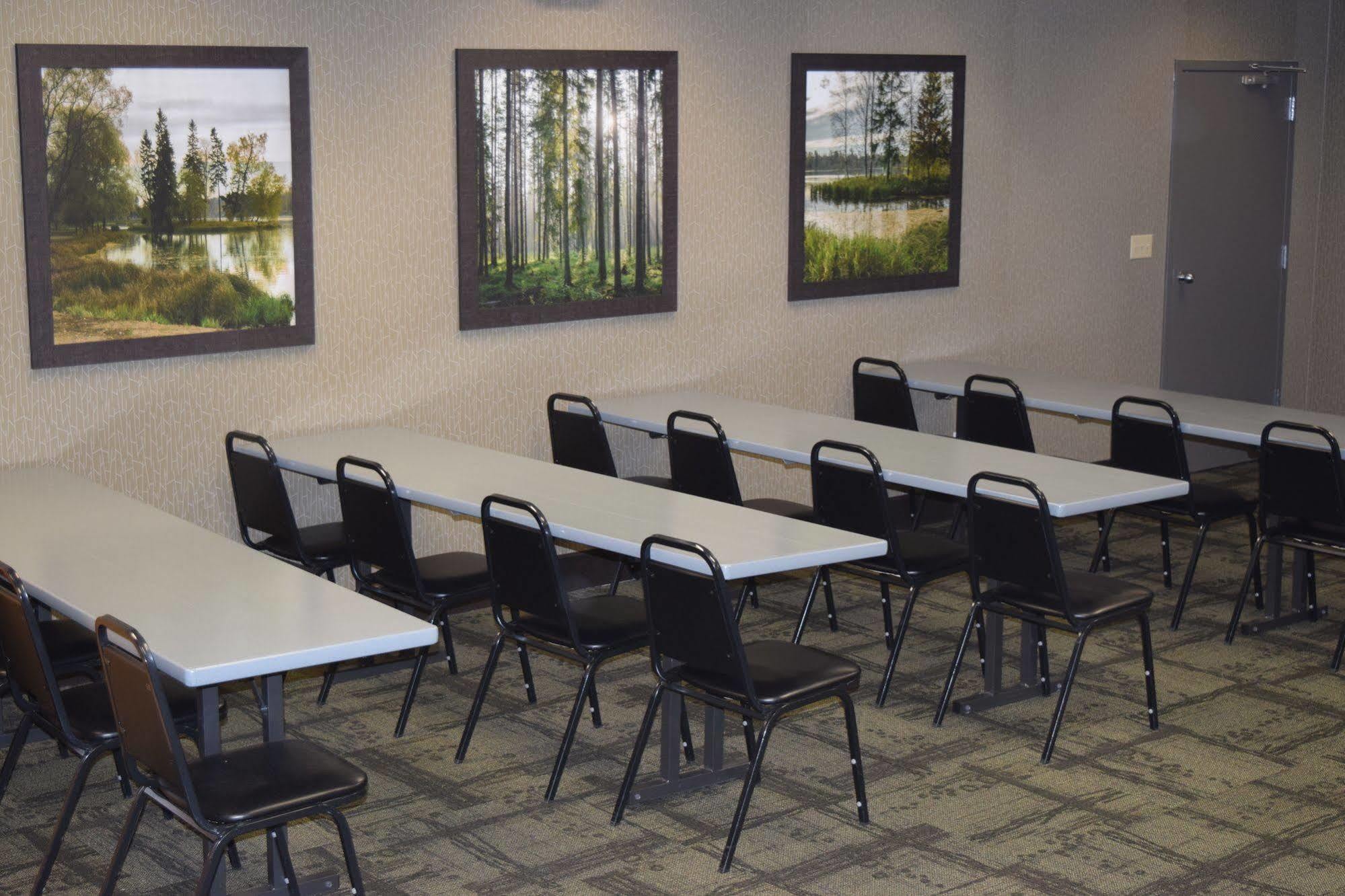 Heartland Inn & Suites, Surestay Collection By Best Western Park Rapids Kültér fotó